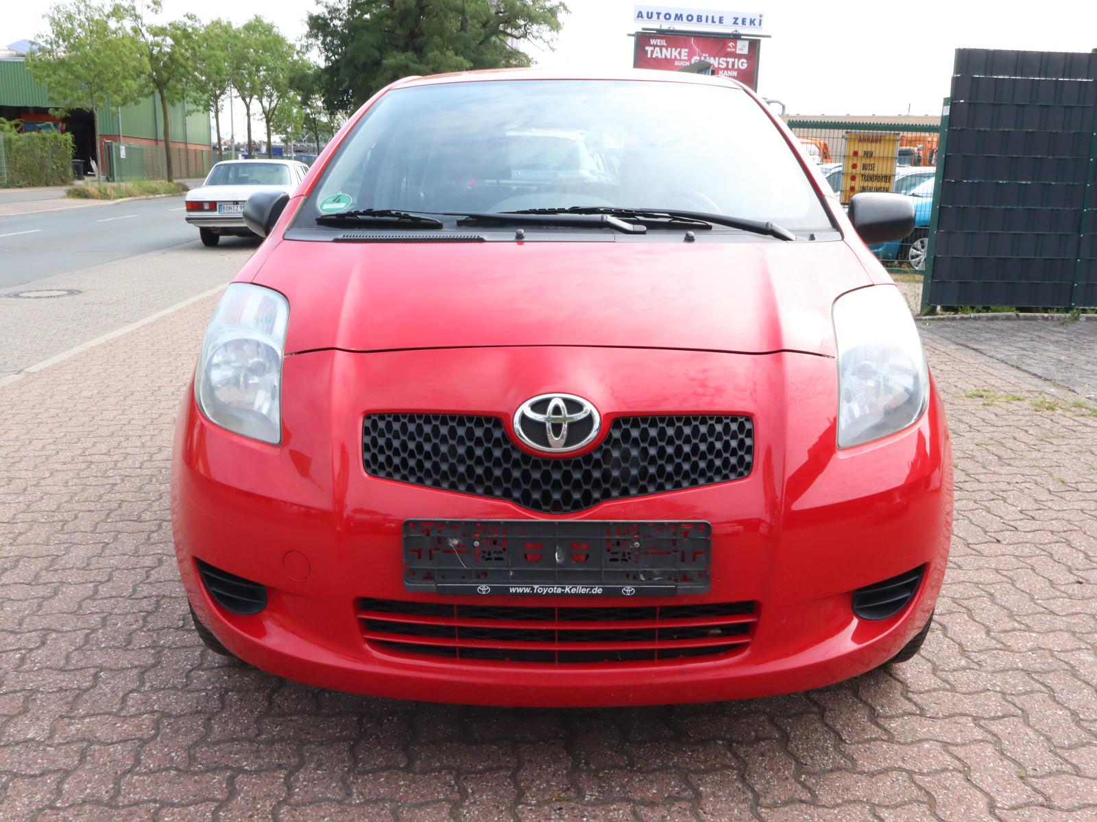 Toyota Yaris 1,0-l-VVT-i Cool TÜV-05-2027 !!!