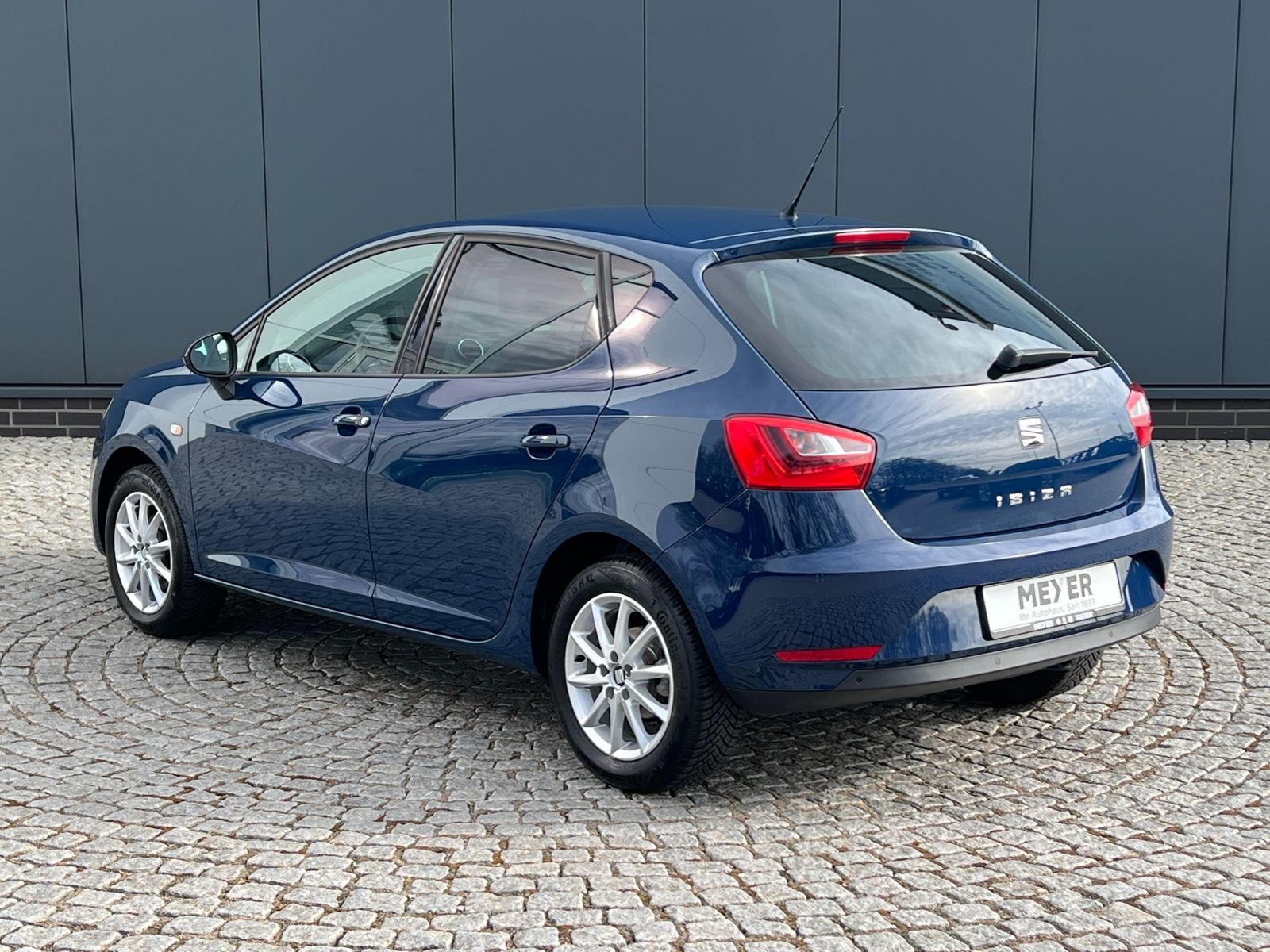 Fahrzeugabbildung SEAT Ibiza Style 1.0 EcoTSI *Klima, SHZ, PDC hi, Blue