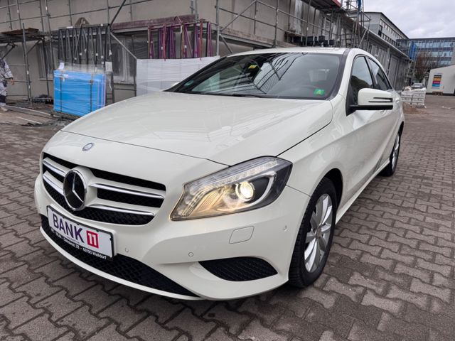 Mercedes-Benz A 180 Bi-Xenon Sport LED SHZ Navi