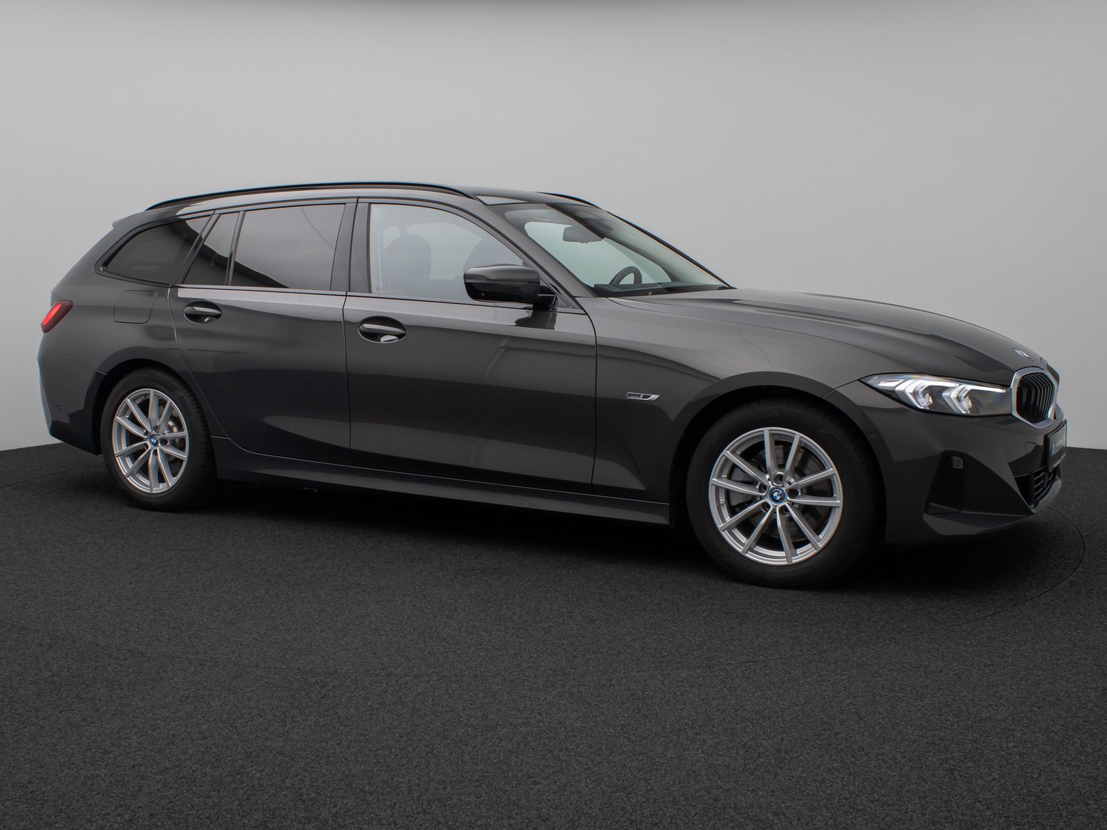 Fahrzeugabbildung BMW 320e 360°DAB MDach Leder ACC Komfort Alarm Sport