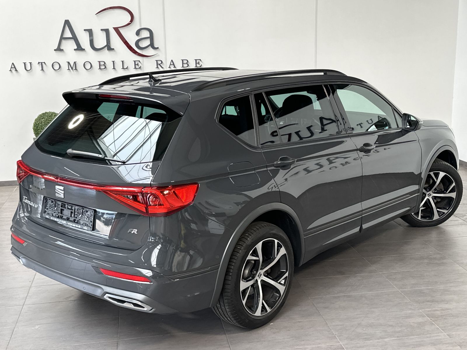 Fahrzeugabbildung SEAT Tarraco 2.0 TDI DSG FR 7-SItzer NAV+LED+AHK+PANO