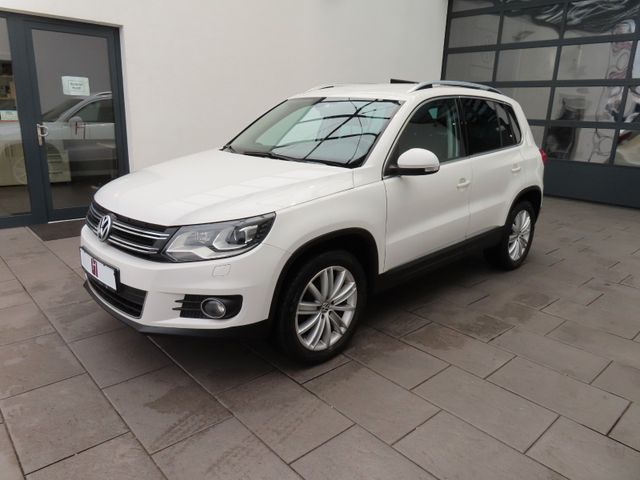 Volkswagen Tiguan Sport&Style 2.0TDI 4Motion AHK/Xenon/Navi