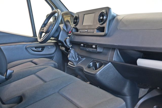 Fahrzeugabbildung Mercedes-Benz Sprinter 317 CDI LR Maxi  Kasten Klima MBUX#T229
