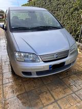 Fiat Idea 1.4 16V Emotion - Fiat Idea: Emotion