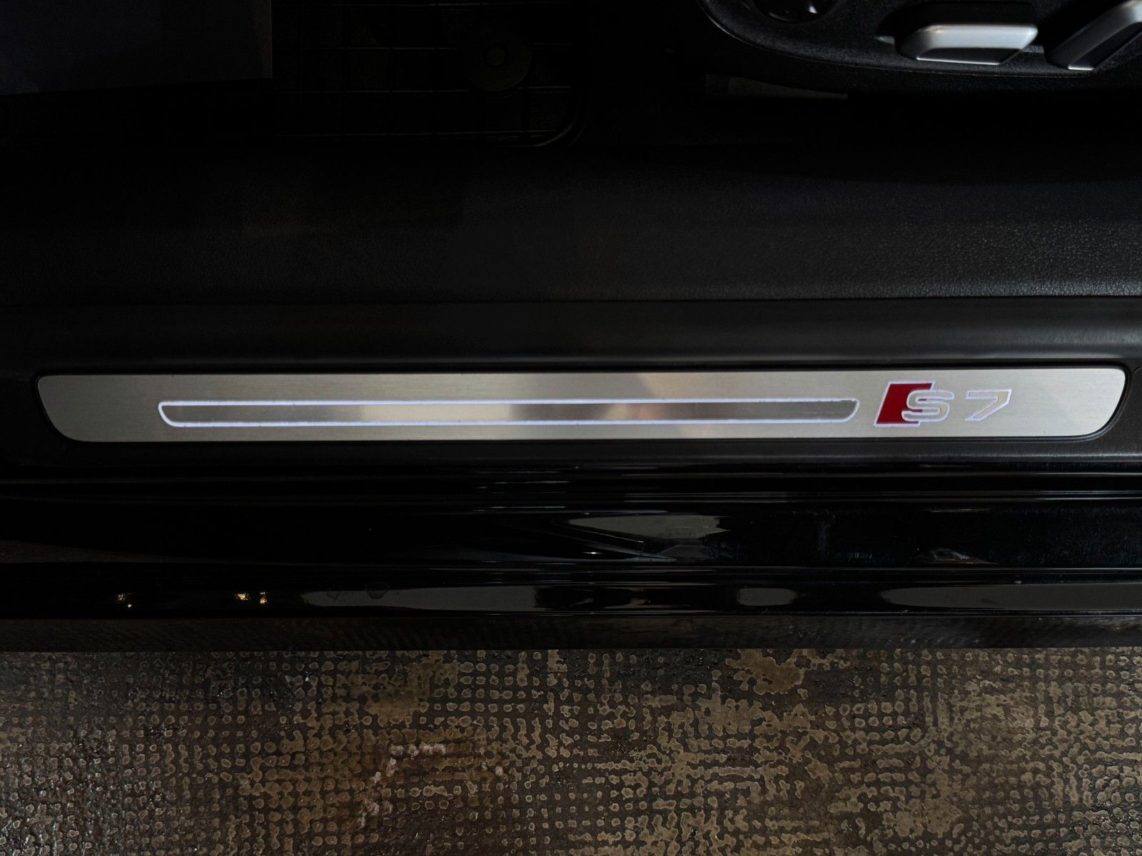 Fahrzeugabbildung Audi S7 SB 4.0 TFSI Quattro Akustik DCC BOSE Matrix