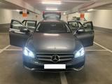 Mercedes-Benz E 220 d 4MATIC T Autom. -