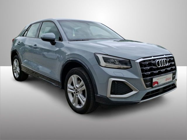 Q2 35 TFSI ADVANCED CAM+SHZ+LED