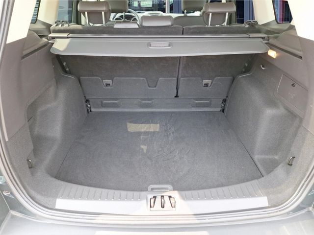 Ford Kuga Titanium 1.5 °Navi°Kamera°PDC°SHZ°Keyless°