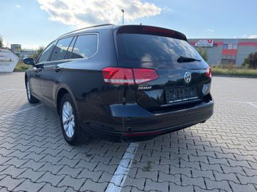 Volkswagen Passat Variant - 8