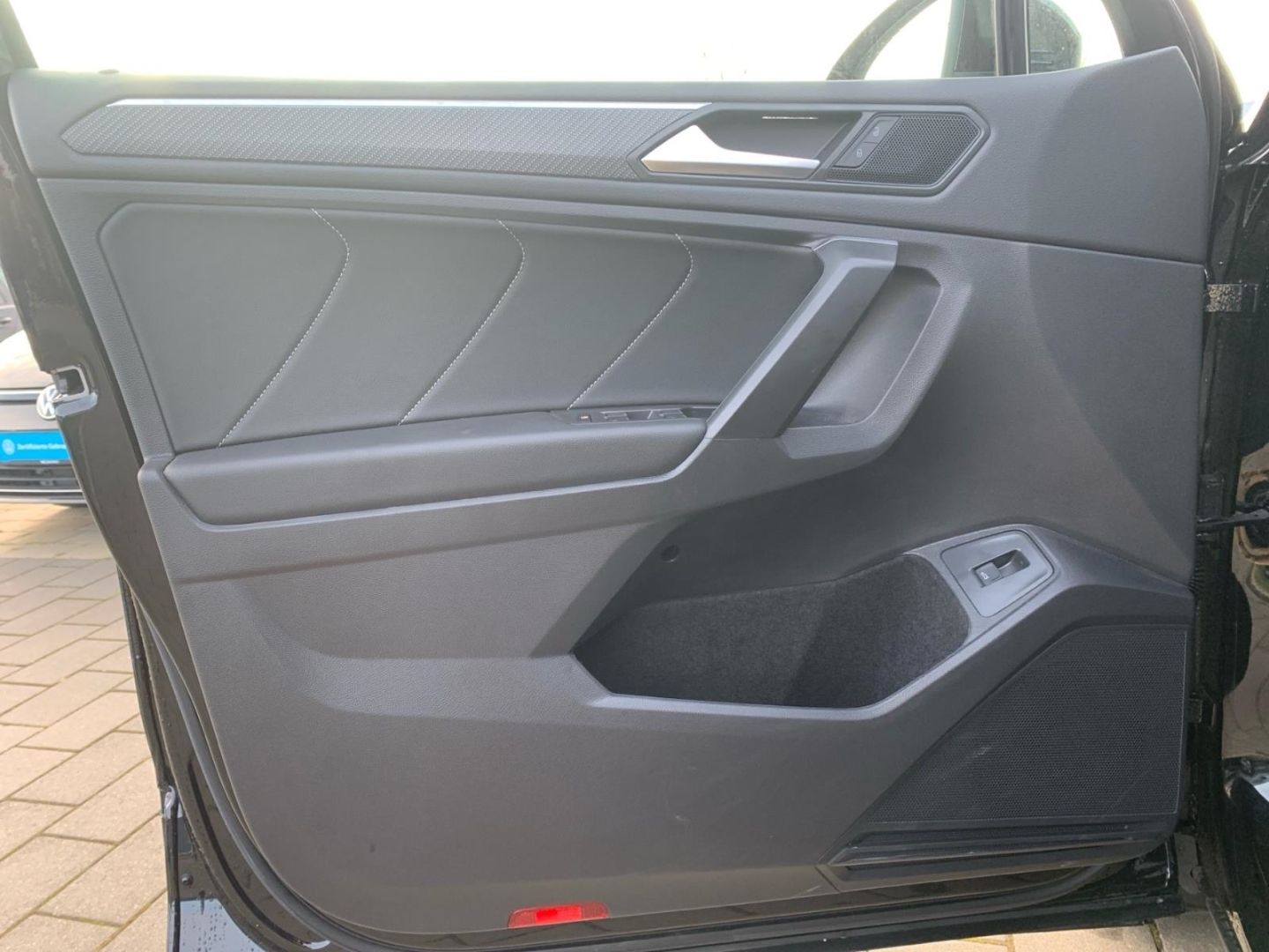 Volkswagen Tiguan Allspace R-Line 4Motion 2.0 TSI Navi AHK foto 17