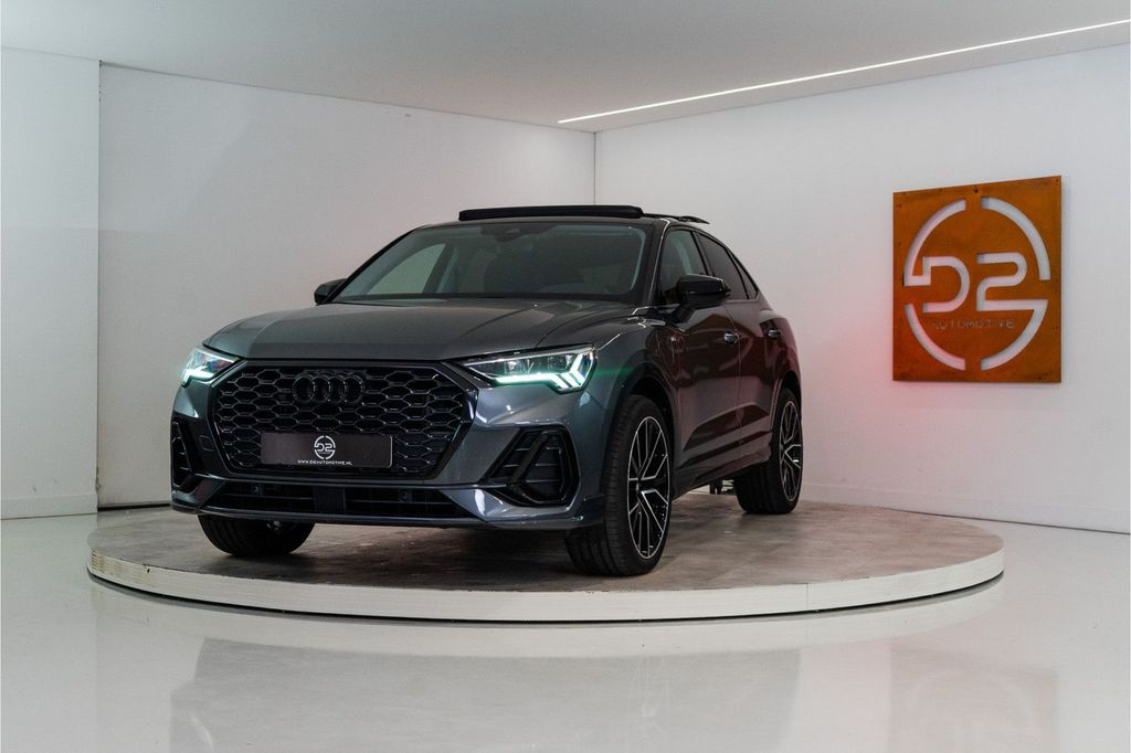 Image of Audi Q3