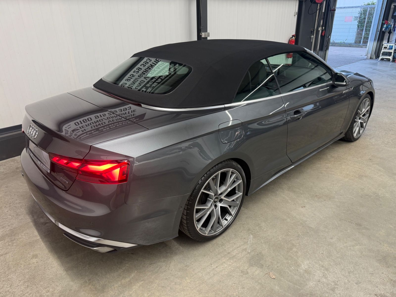 Audi A5 Cabriolet 40 TFSI quattro S line Bang & Olufs foto 5