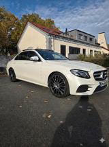 Mercedes-Benz 350D DESIGNO 9G-TRONIC AMG Line 20 Zoll Pano - Mercedes-Benz E 350 in Frankfurt (Main)