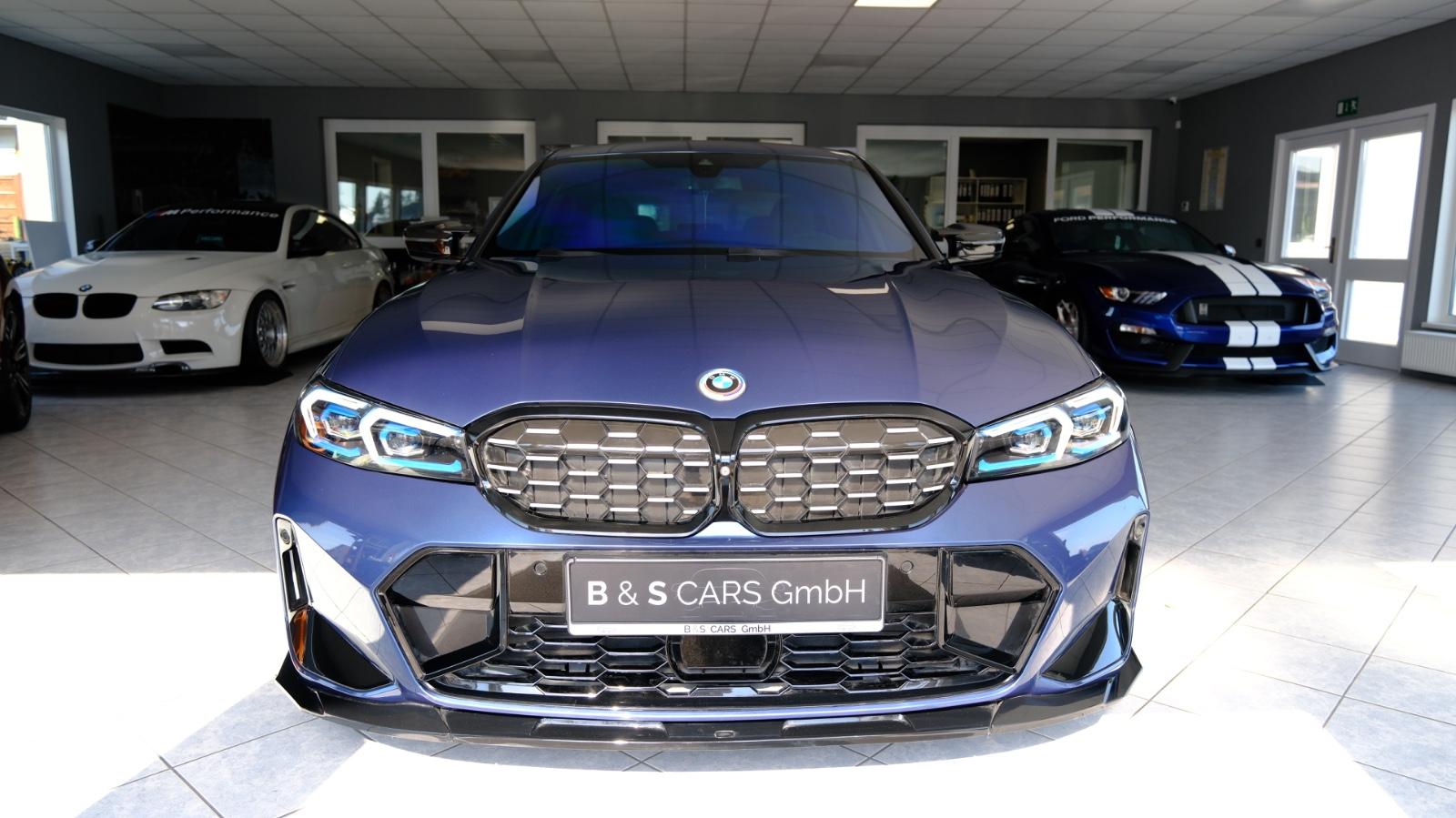 BMW 330i  LCi  M Sport M340i Heck M-Performance