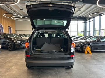 Skoda Kodiaq *7-SITZER*KEYLESS*PANO*MEMORY*AHK*LED*