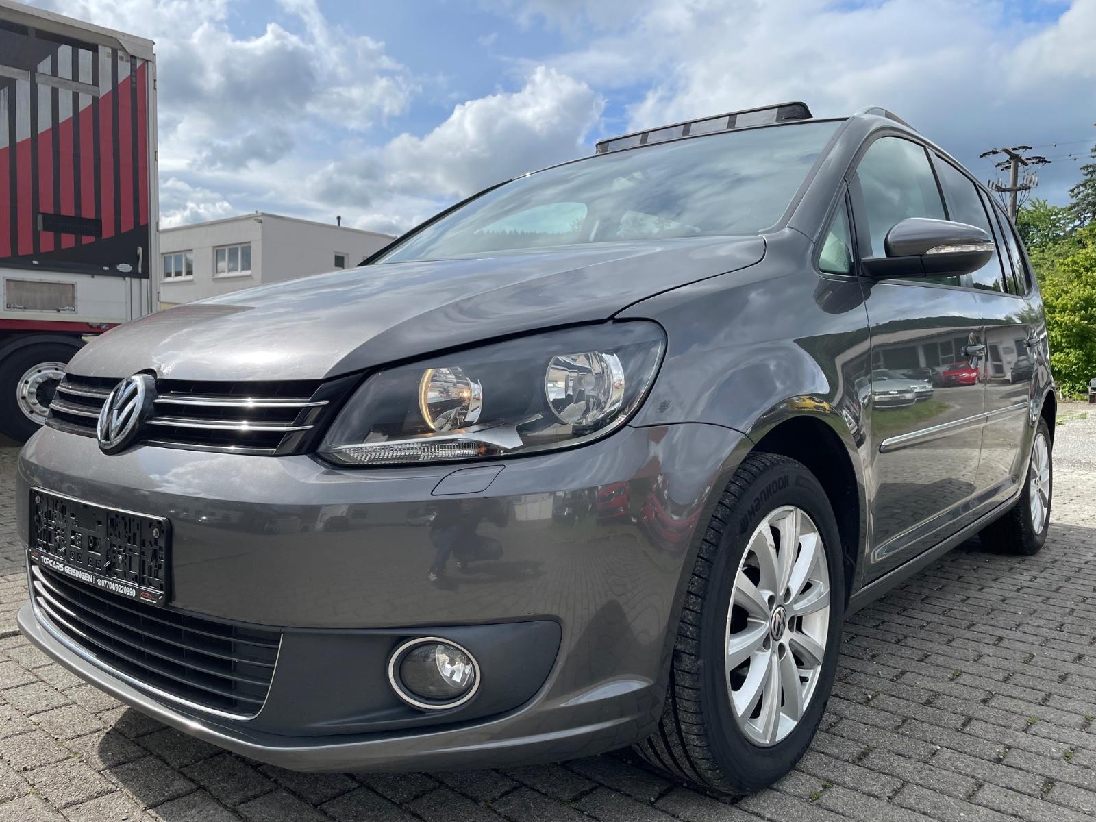 Volkswagen Touran 2.0 TDI DSG HIGH/AHK/ALU/STANDHZG/PANO
