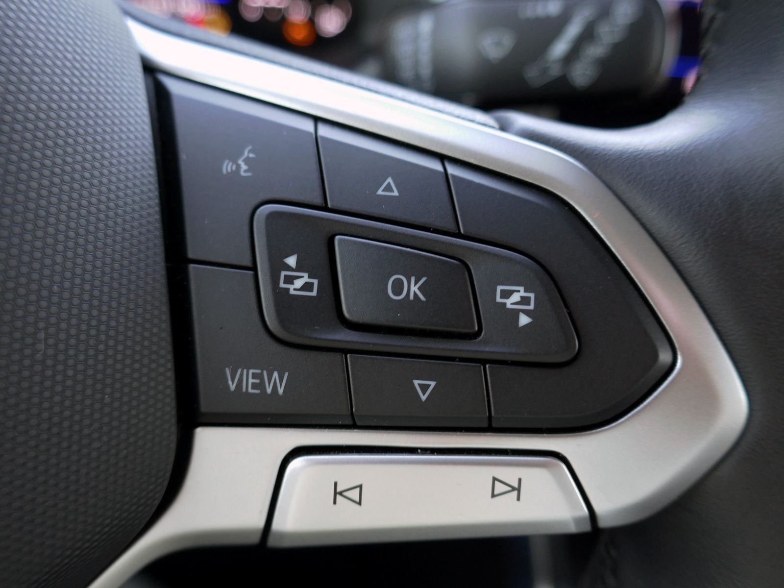 Fahrzeugabbildung Volkswagen Polo Life 1.0 MPI | LED RFK GRA Navi