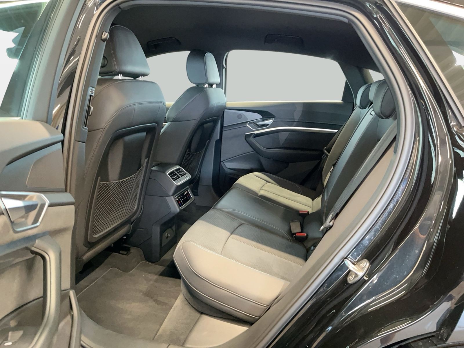 Audi e-tron - Bild 11
