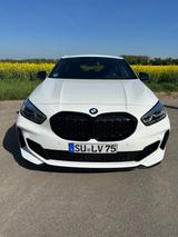 BMW M135i SHZ*PDC*H&K*Kamera*Sportsitze*Unfallfrei - weiße BMW 135