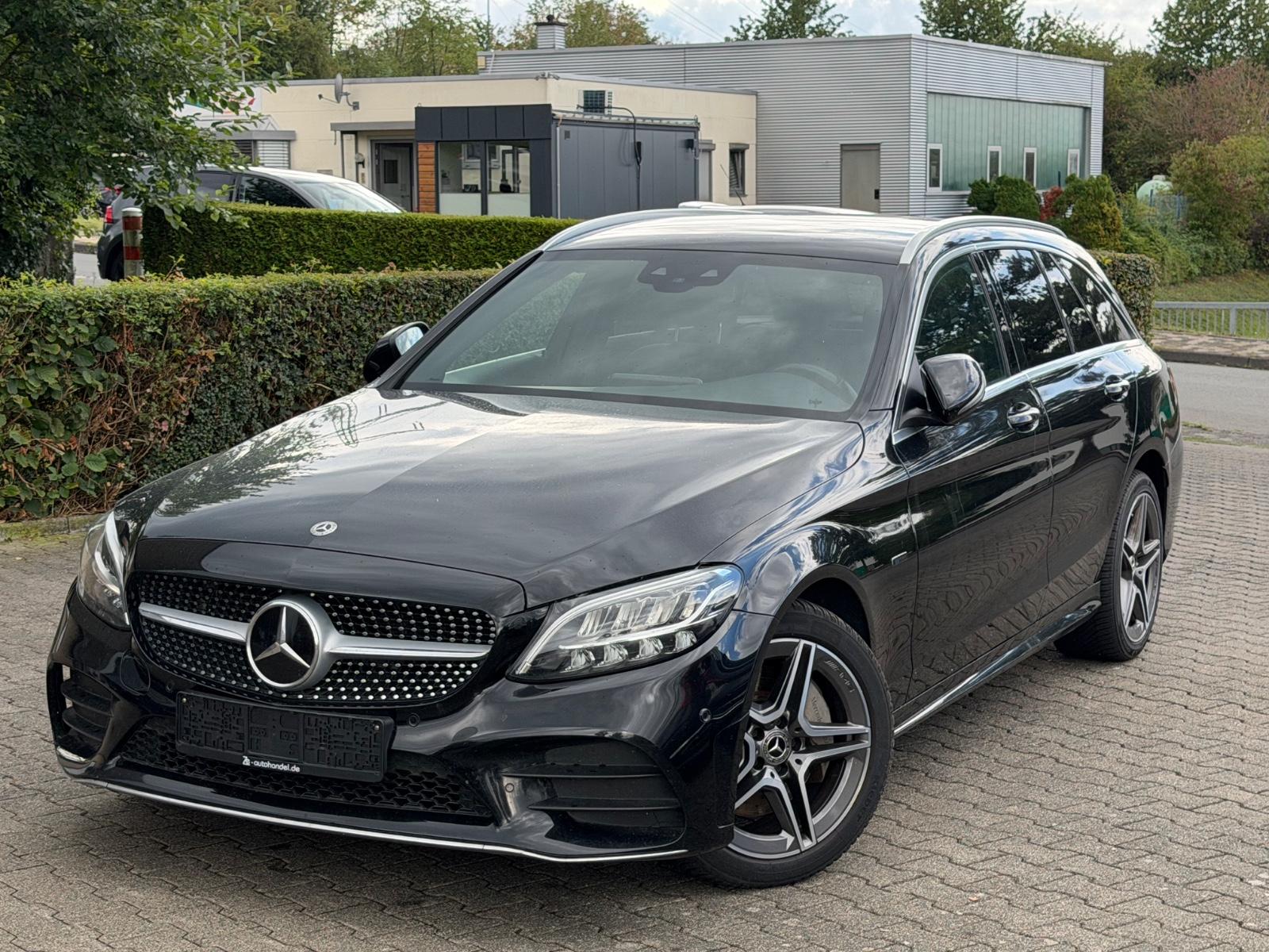 Mercedes-Benz C 300de T AMG LED Distronic AHK Memory Vollleder