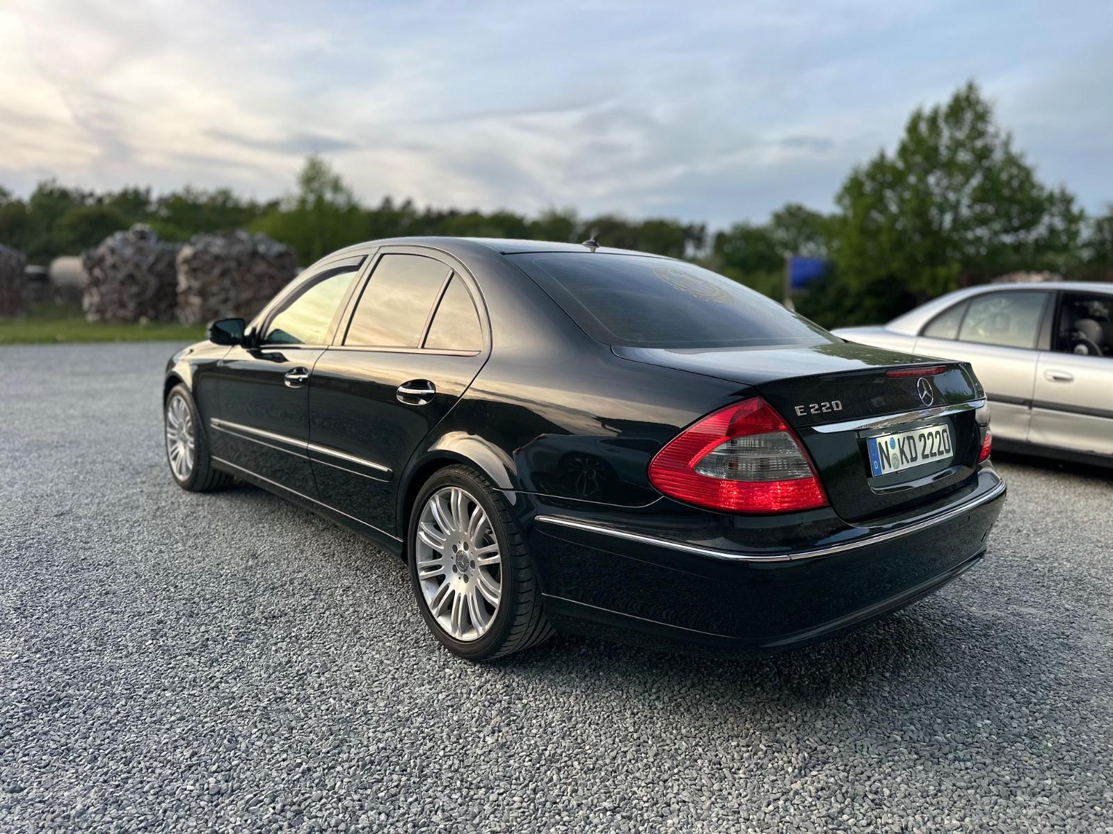 Mercedes-Benz E 220 CDI Classic