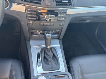 Mercedes E 250 - 10