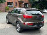 Kia Sportage Dream Team 2WD-Euro6-Panorama-Garantie - Kia Sportage mit Schiebedach