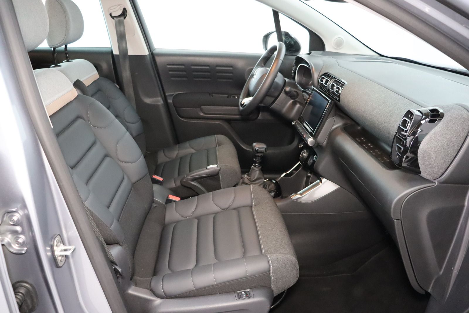 Fahrzeugabbildung Andere Citroën C3 Aircross PT 110 Shine * MwSt. ausw. *