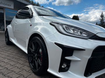 Toyota Yaris - 7