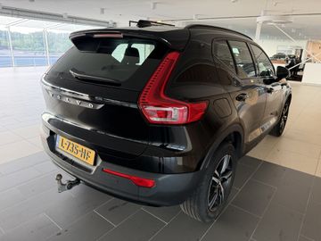Volvo XC40 - 4