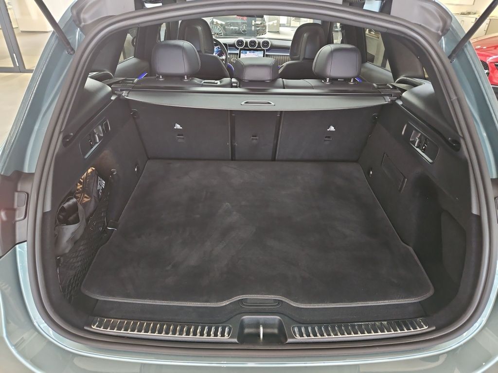 Fahrzeugabbildung Mercedes-Benz GLC 300 4M AMG AHK SDHZ Sitzklima Massage Pano