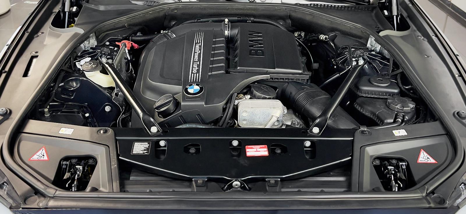 BMW 535 i xDrive M-Paket|2Hd|GSHD|HUD|LED|Nav Prof