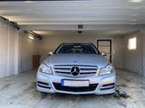 Mercedes-Benz C 220 CDI T BlueEFFICIENCY AVANTGARDE  - Mercedes-Benz C 220 aus 2012 mit Diesel-Antrieb: Kombi