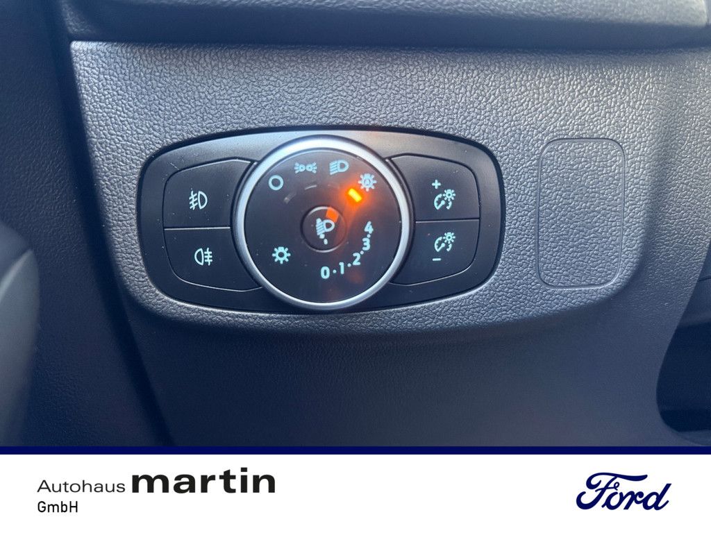 Fahrzeugabbildung Ford Focus 1.0 EcoBoost Cool&Connect Start/Stopp EURO