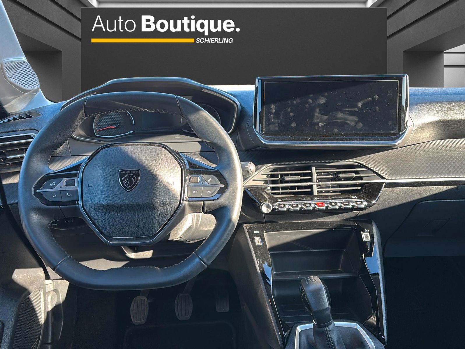 Peugeot 208 - Bild 9