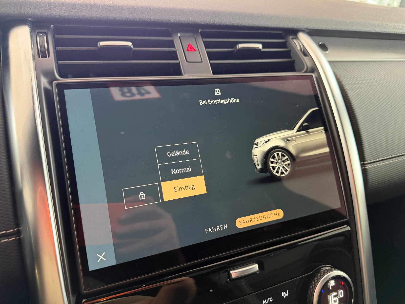 Fahrzeugabbildung Land Rover Discovery 5 R-Dynamic HSE D250 c AWD/PANO/MEMORY