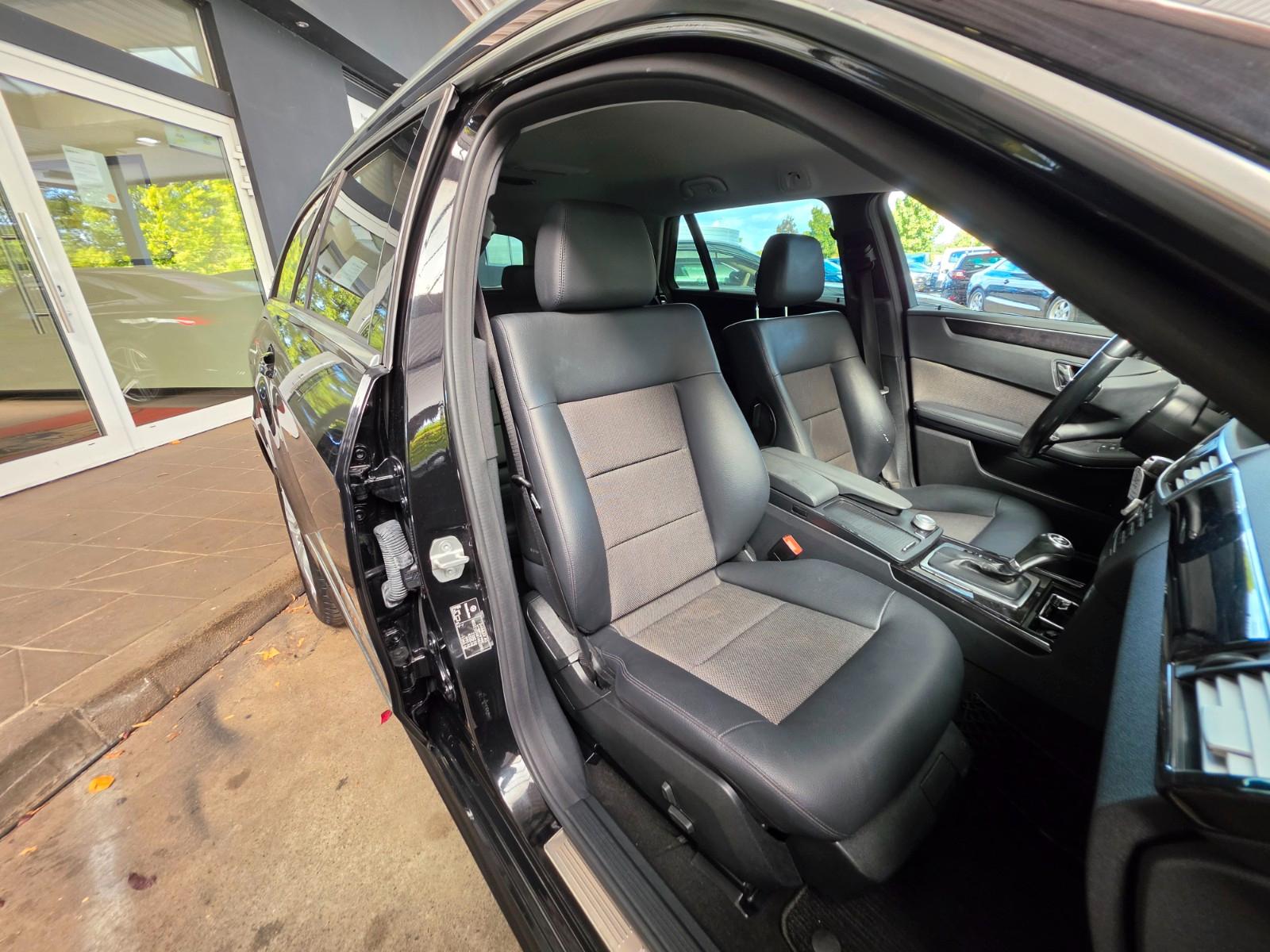 Mercedes-Benz E200 2011 — photo 34