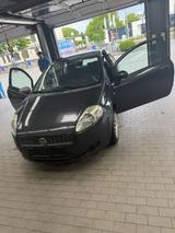 Fiat Punto - Fiat Punto Gebrauchtwagen in Krefeld
