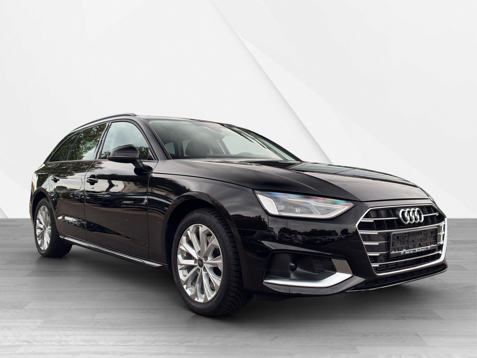 Fahrzeugabbildung Audi A4 Avant 35 2.0 TFSI advanced Kamera,Navi,SHZ,LM