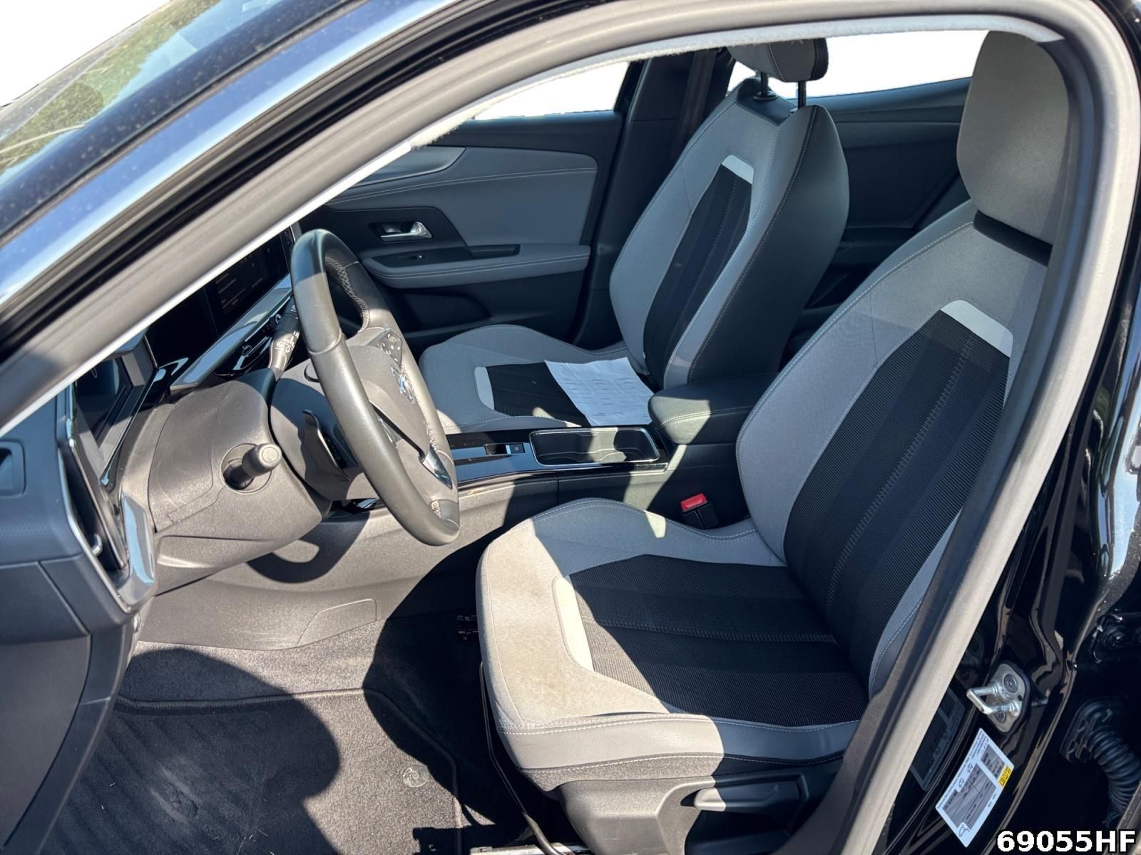 Fahrzeugabbildung Opel Mokka 1.2 Turbo Elegance