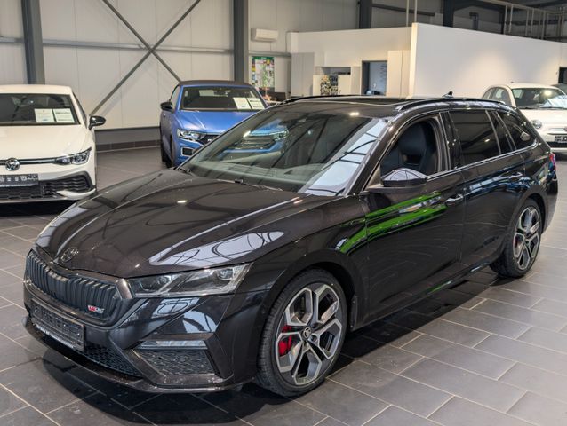 Skoda Octavia Combi 2.0 TSI DSG RS Plus AHK Standhzg