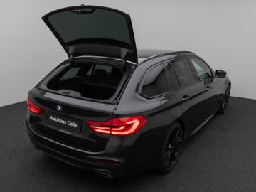 Fahrzeugabbildung BMW 530d xD M Sport Panorama Kamera H/K Alarm 19Zoll