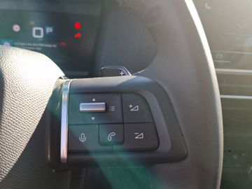 Citroën C4 1.2 PureTech 130 Plus Kam.+LED+SHZ+2xKlima