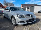 Mercedes-Benz C 250 C Limousine C 250 CGI BlueEfficiency - Mercedes-Benz C 250: Coupe