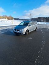 Volkswagen Touran 1.4 TSI 103kW DSG  United TÜV bis 11/26 - Volkswagen Touran aus 2009: United
