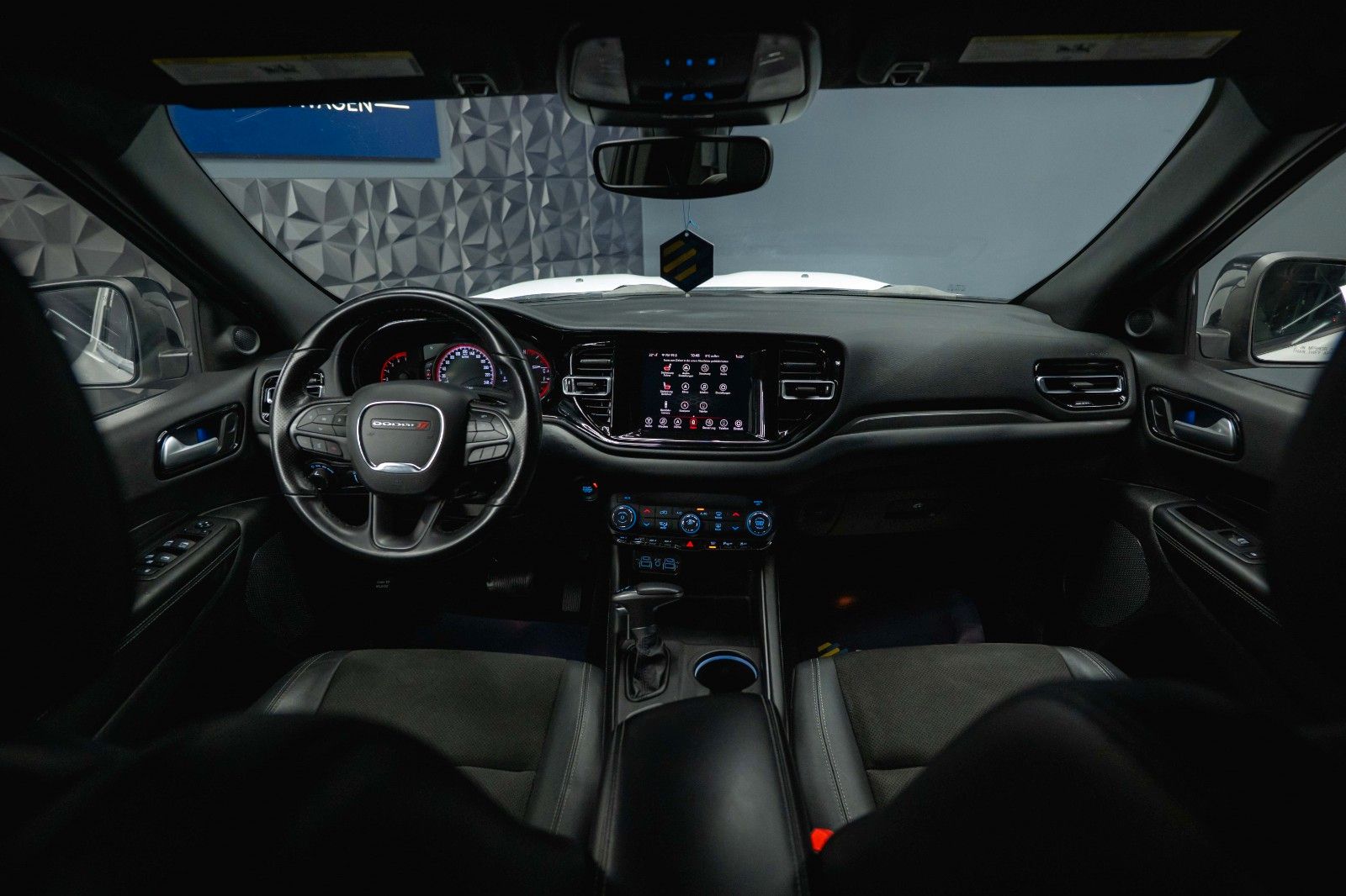 Fahrzeugabbildung Dodge Durango 5.7 V8 R/T  4x4 Night Paket *LED*1.Hand*