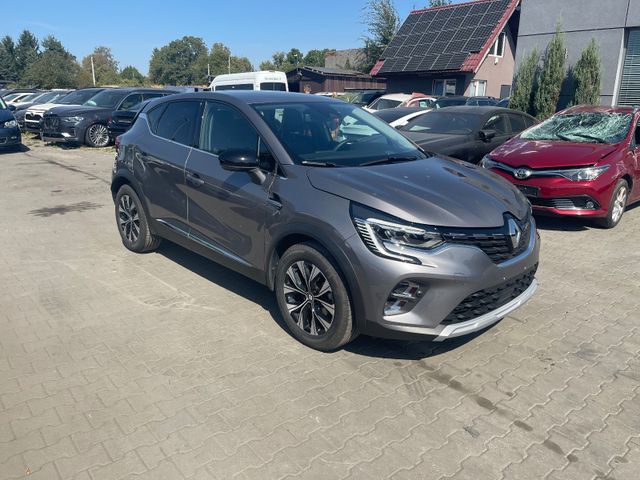 Renault Captur Techno Navi Camera