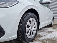 Fahrzeugabbildung Volkswagen Polo 1.0 Life LED DAB PDC