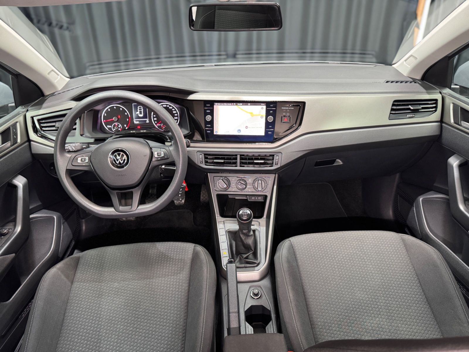 Fahrzeugabbildung Volkswagen Polo VI Comfortline|PDC|NAVI|1.HAND