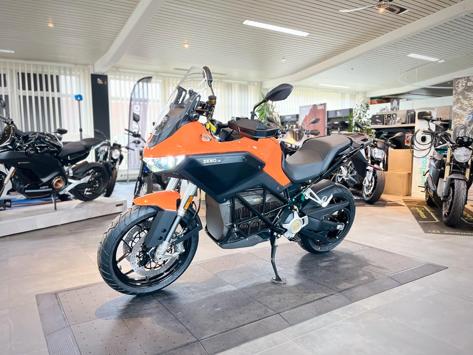 Zero DS orange| Typ-2 | A1 | 2025 I DEMO